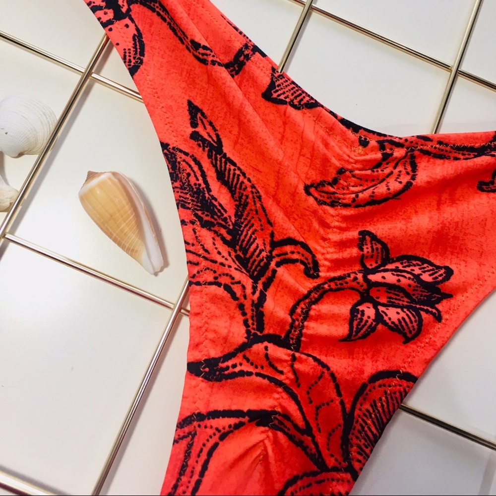 Bottom Bikini Crunch Back Flower Print S M L